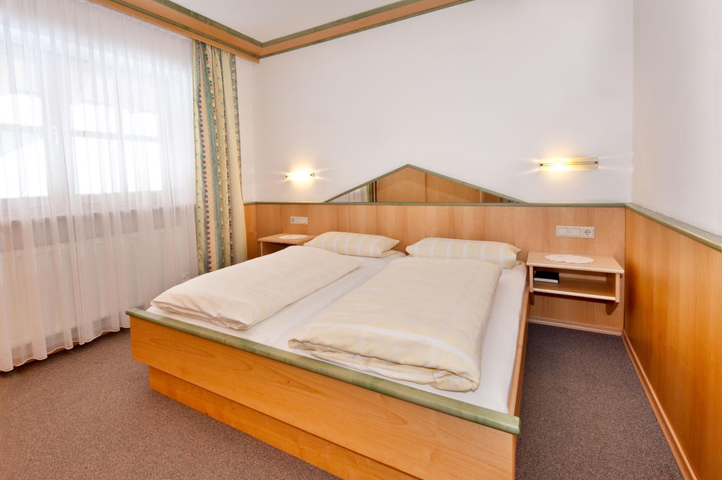 Wellness- und Wohlfühlhotel Waldeck Bodenmais Habitación foto