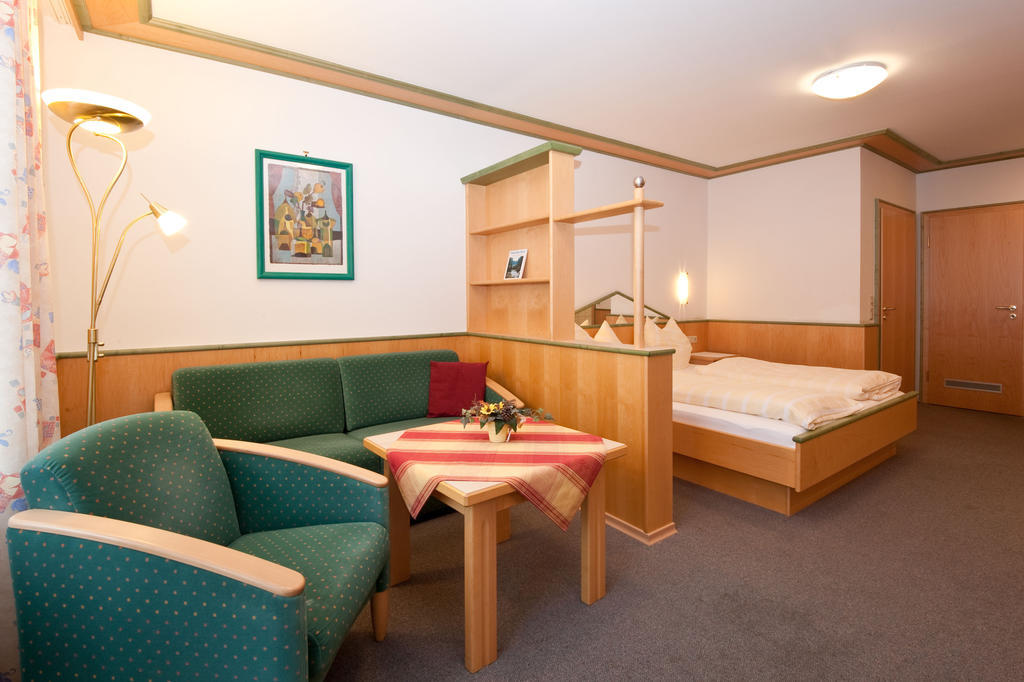 Wellness- und Wohlfühlhotel Waldeck Bodenmais Habitación foto